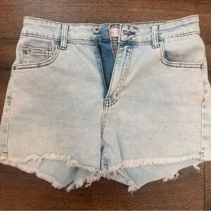 Pink Lily Light Wash Frayed Jean Shorts
